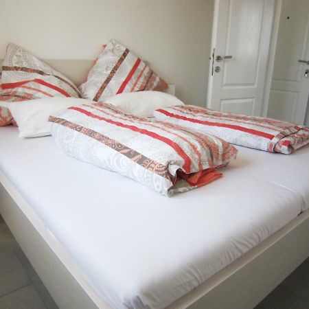 M&B Guest House Srima Ngoại thất bức ảnh