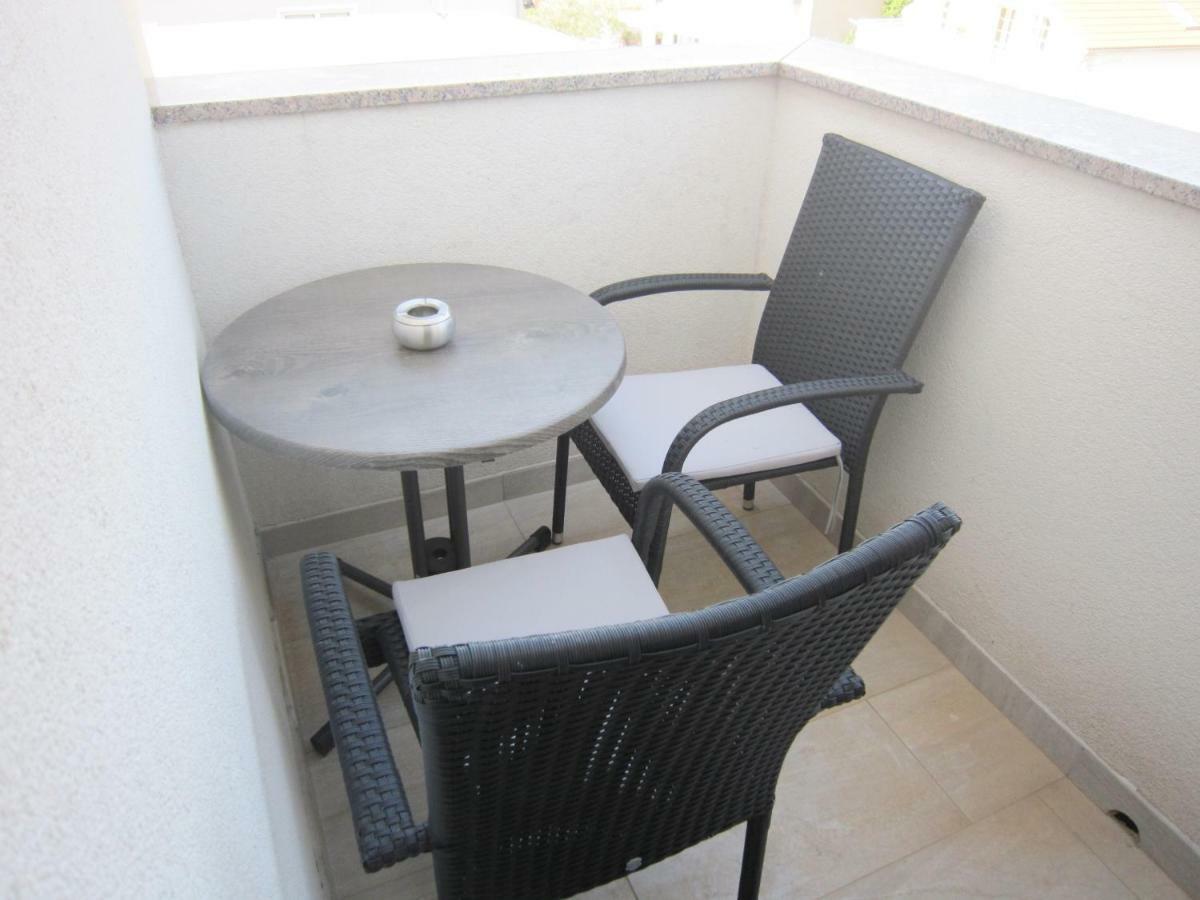 M&B Guest House Srima Ngoại thất bức ảnh